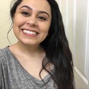 Meet your Posher, Alexandra