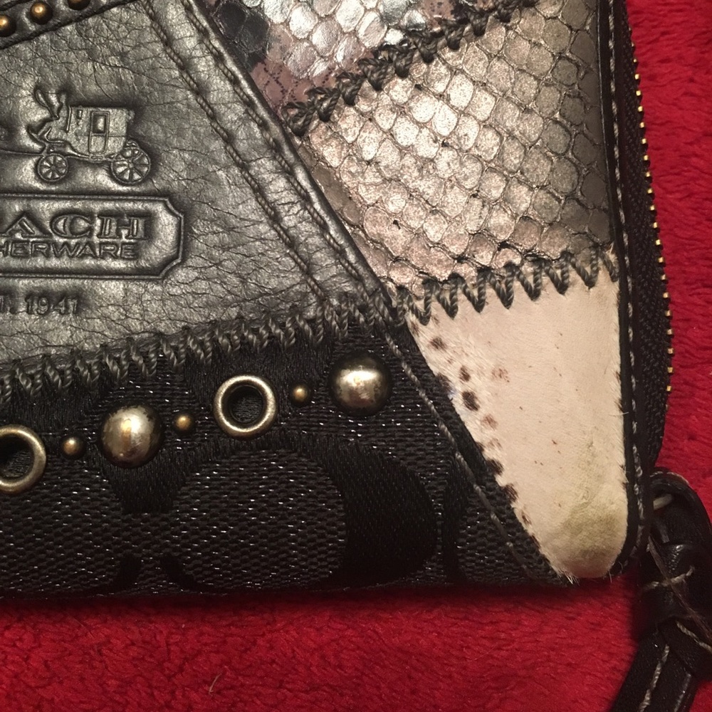 Beautiful Authentic Coach wallet - Picture 8 of 8