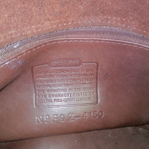 SOLD Genuine Vintage Coach Fletcher Saddle Bag - Picture 4 of 4