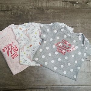 Baby girl 3 piece onsie set. 6 month
