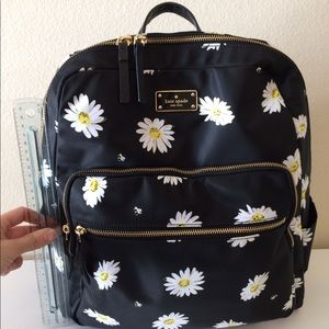 Kate Spade Blake Avenue Daisy Large Hilo Backpack!