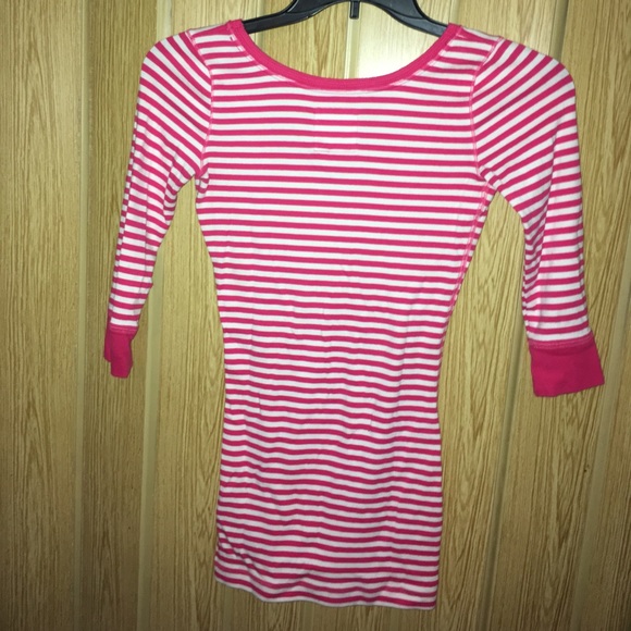 Hollister three-quarter sleeve T-shirt - Picture 3 of 4