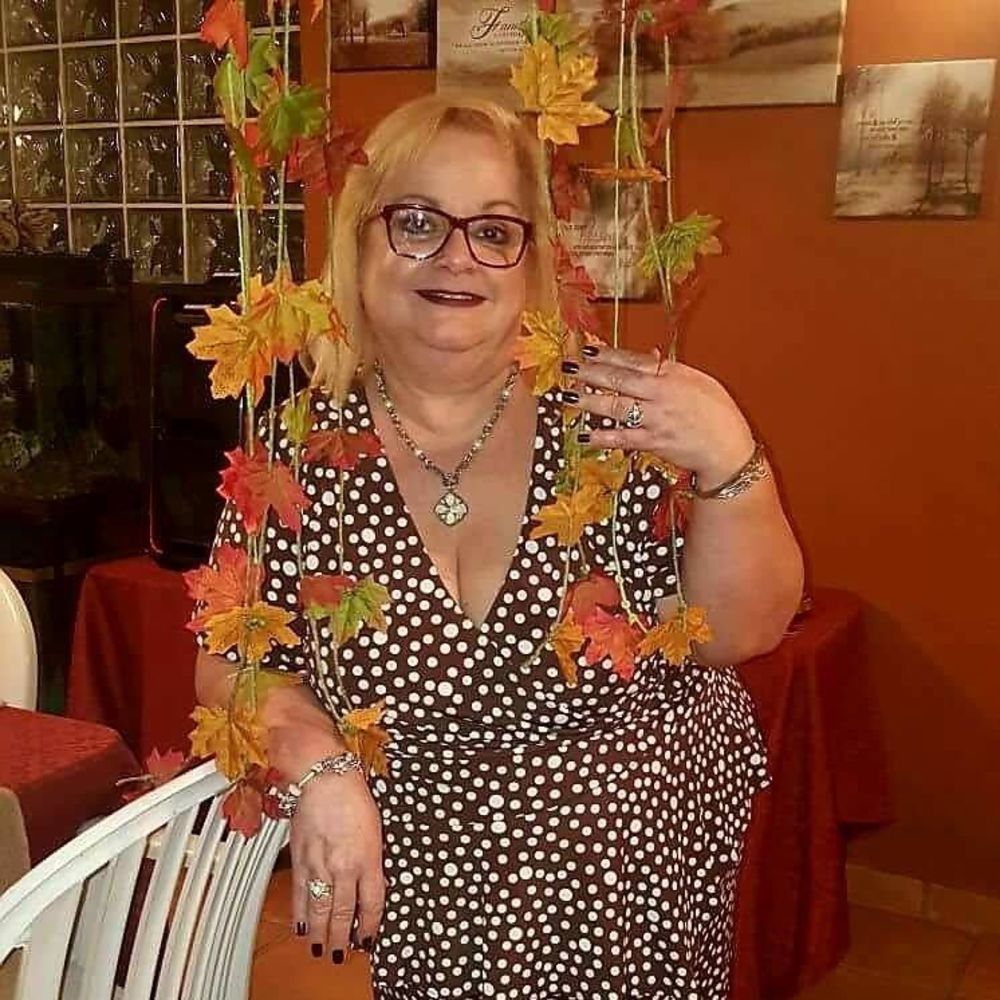 Meet your Posher, Maria