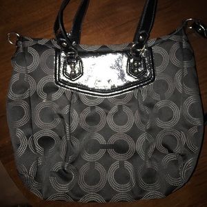 LIKE NEW Coach bag!!