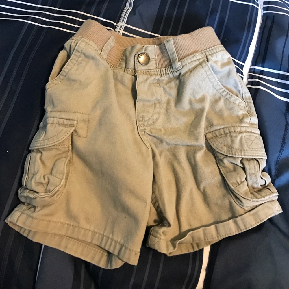 Cherokee boys cargo shorts size 2t khaki