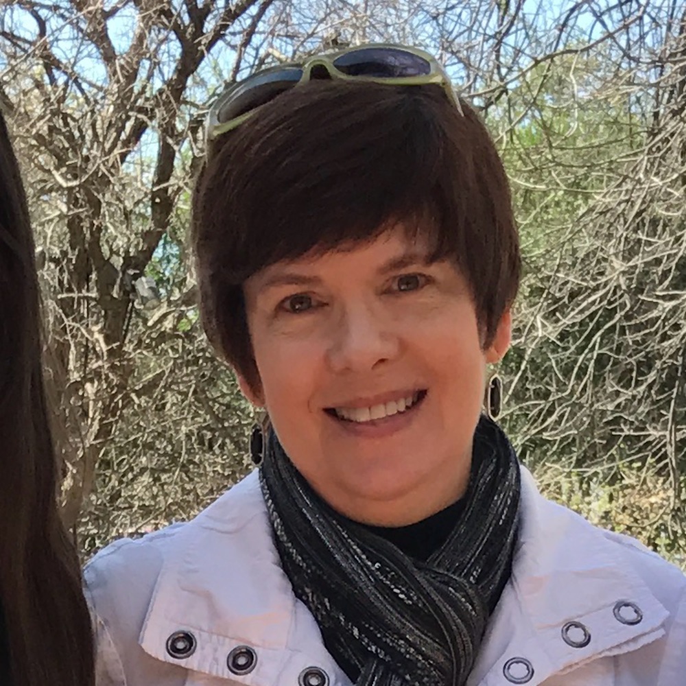 Meet your Posher, Lori