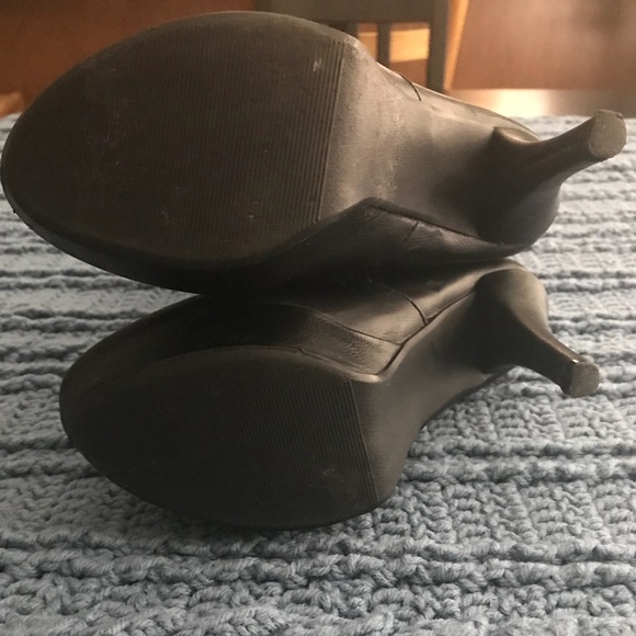 Black platform boots - Picture 8 of 8