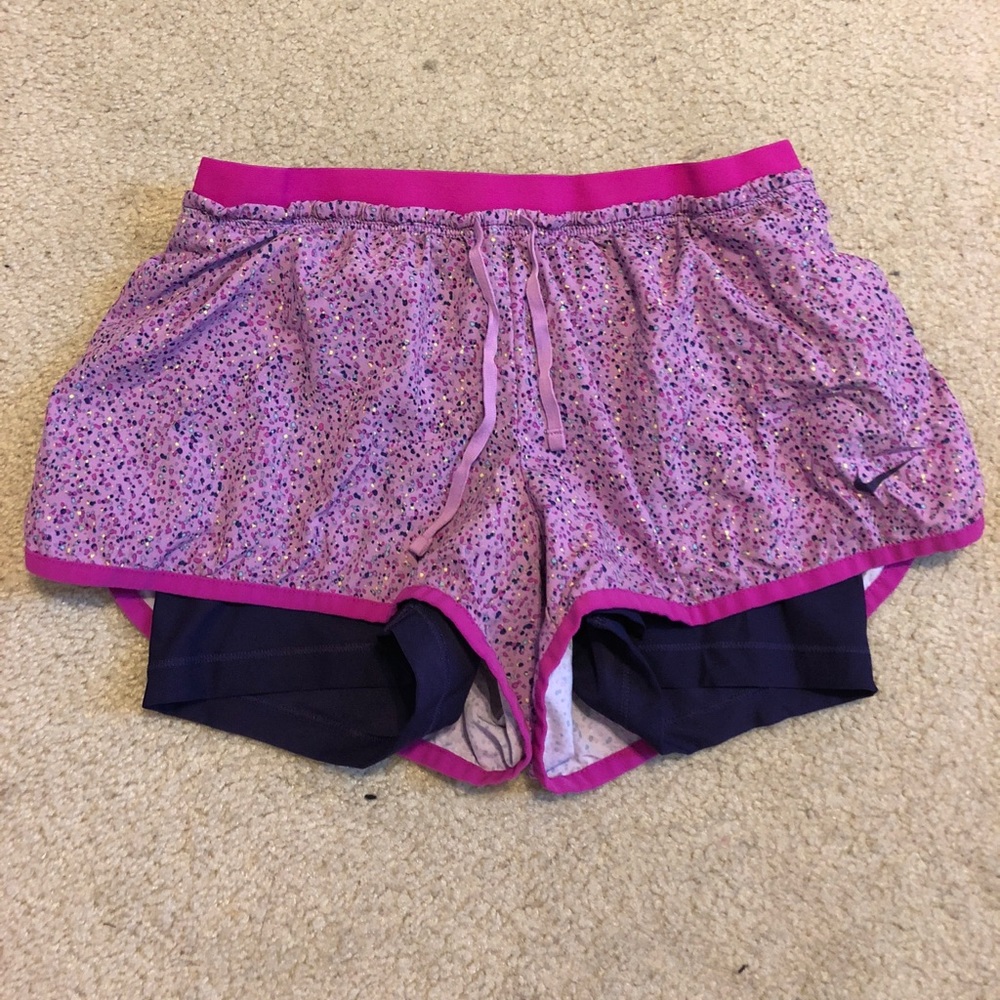 NIKE DRI-FIT shorts w/ spanks underneath. Size med