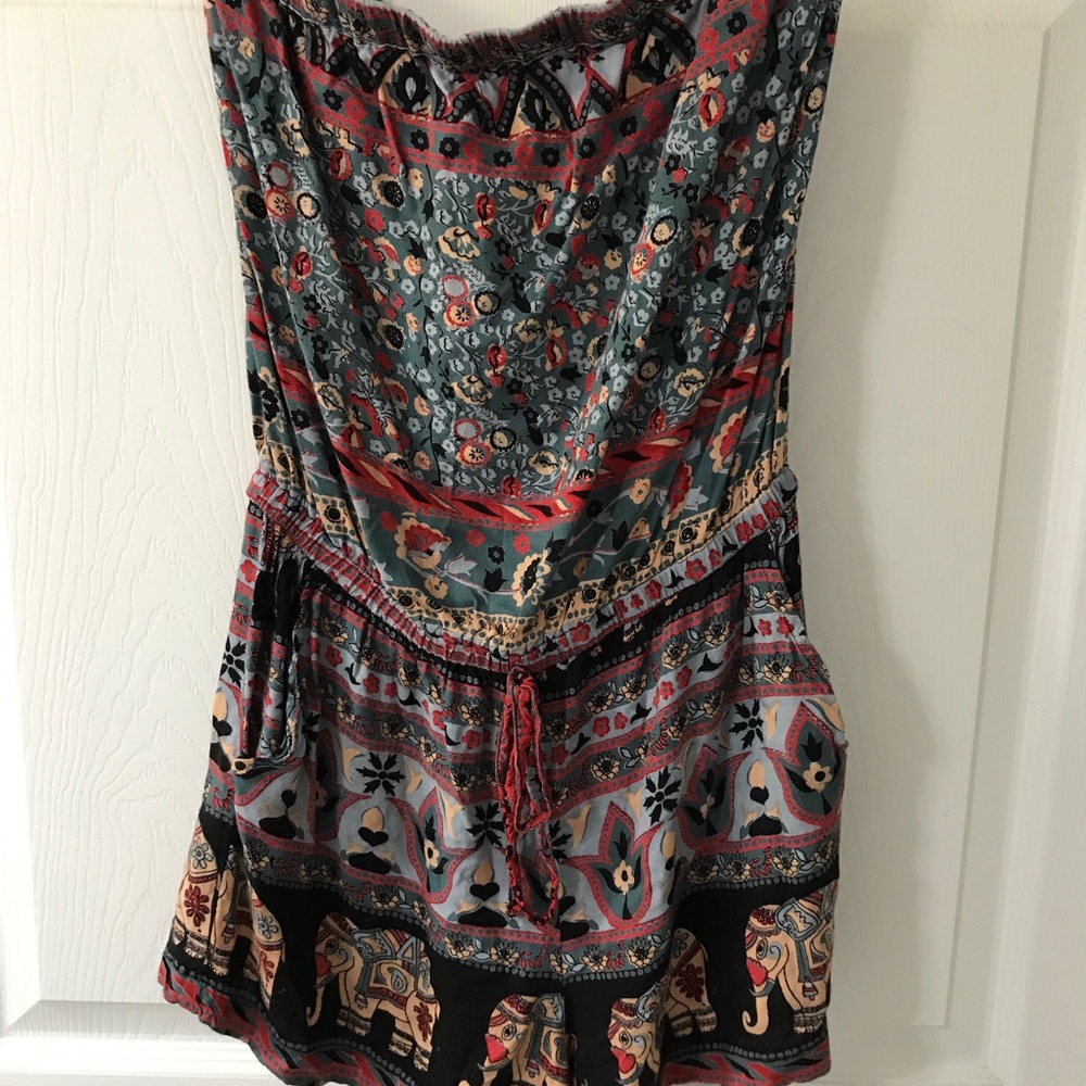 Colorful patterned romper - Picture 3 of 4