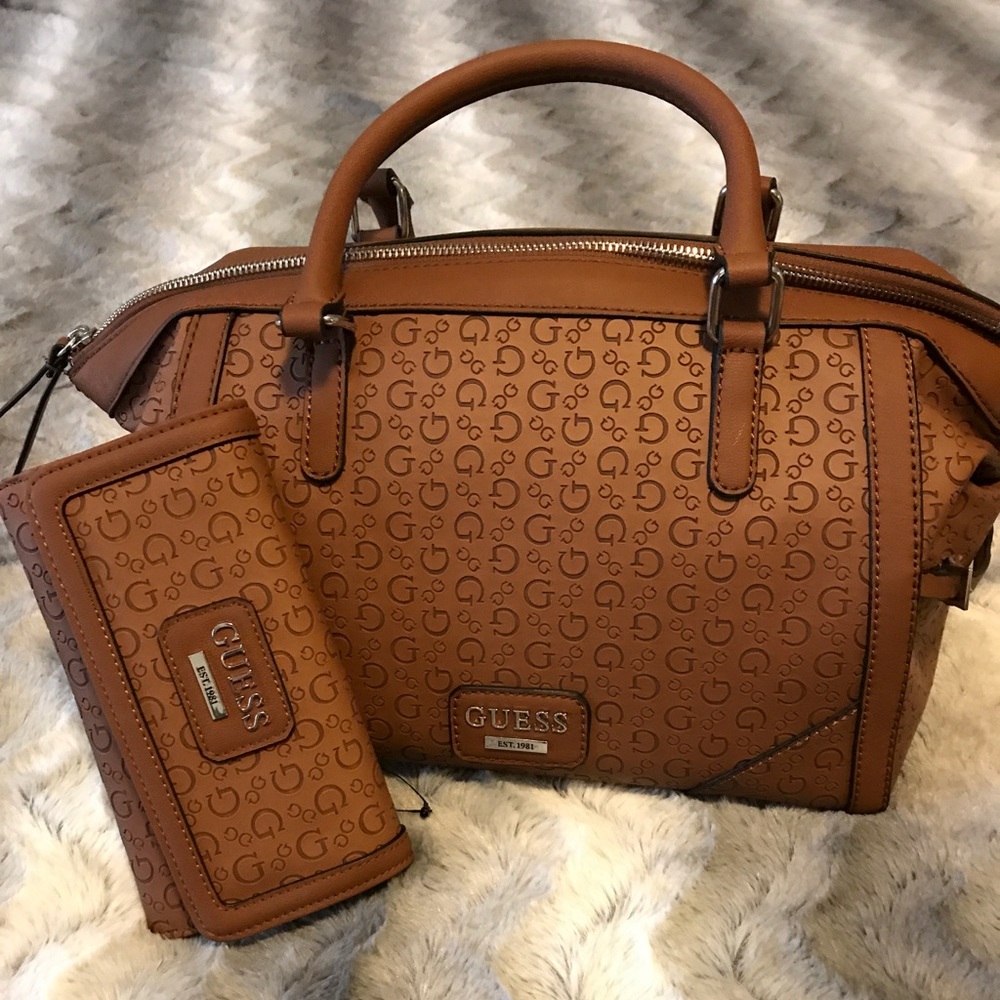 Brand new Guess purse and wallet set