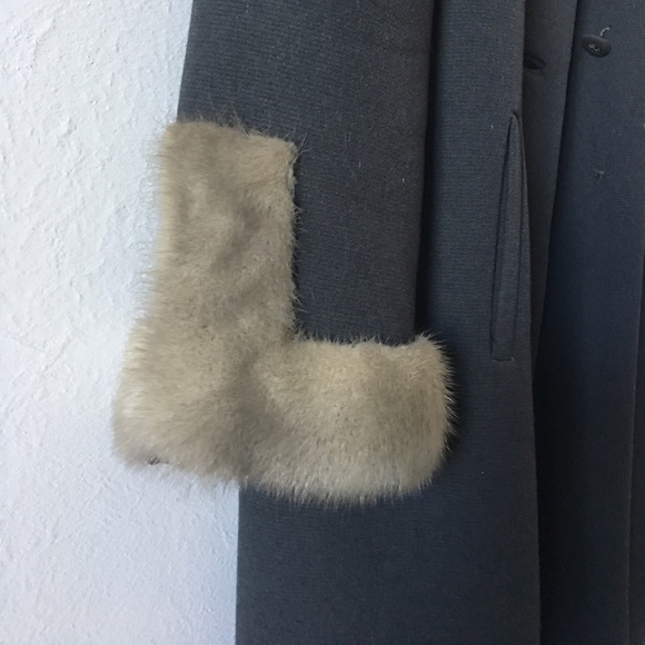 Vintage wool and fur trim jacket - Picture 2 of 5