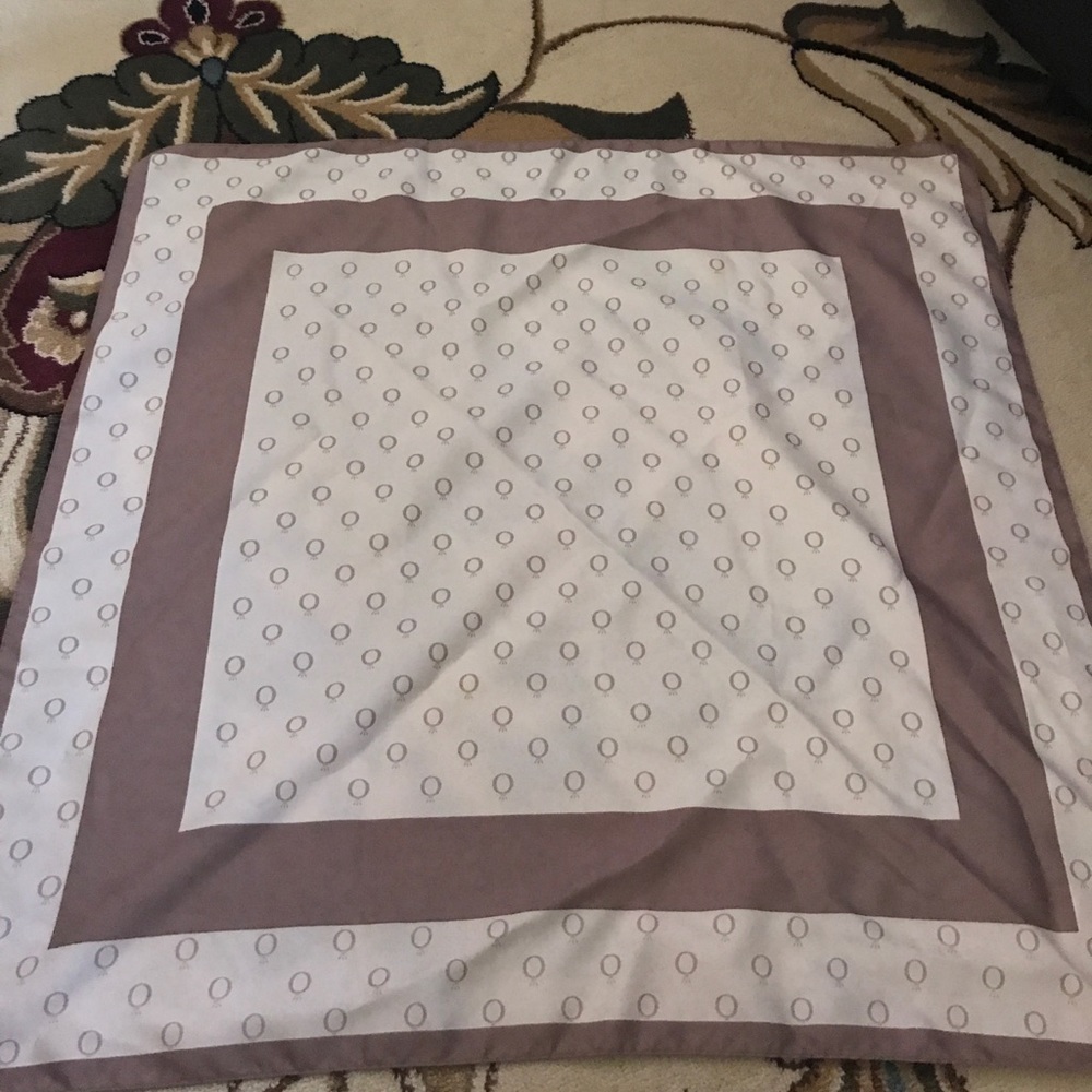 Pandora Scarf