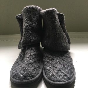 Uggs Lattice Cardy Boots EUC worn indoors mostly