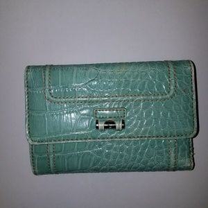 Liz Claiborne mint snake print wallet