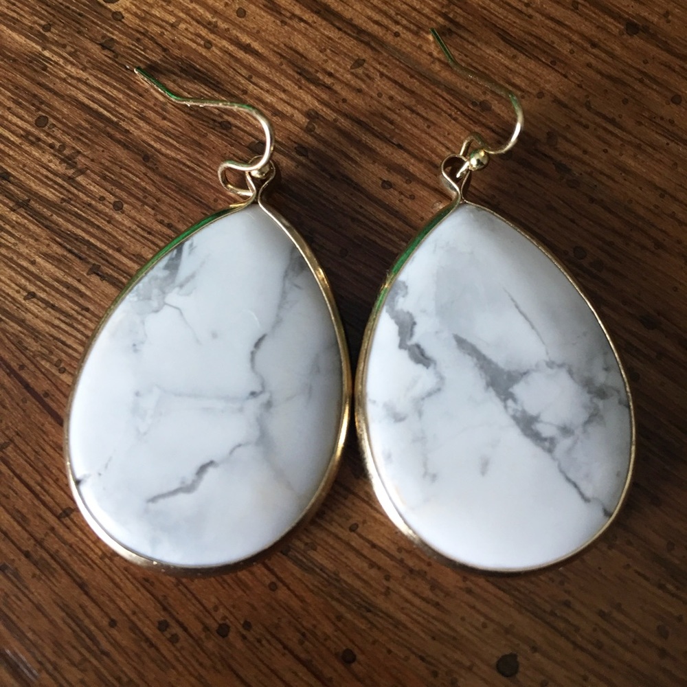 Francesca's marble earrings