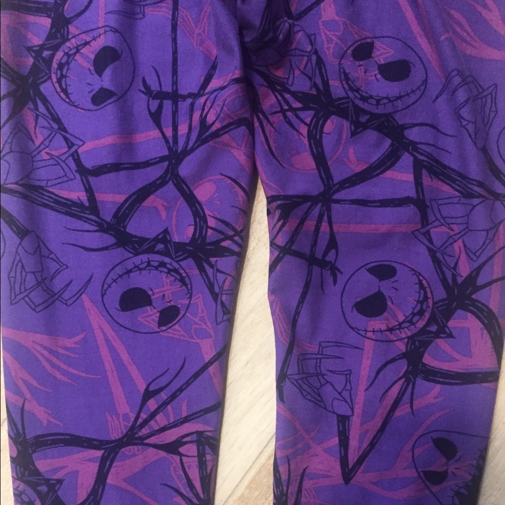 Lularoe Nightmare Before Xmas leggings