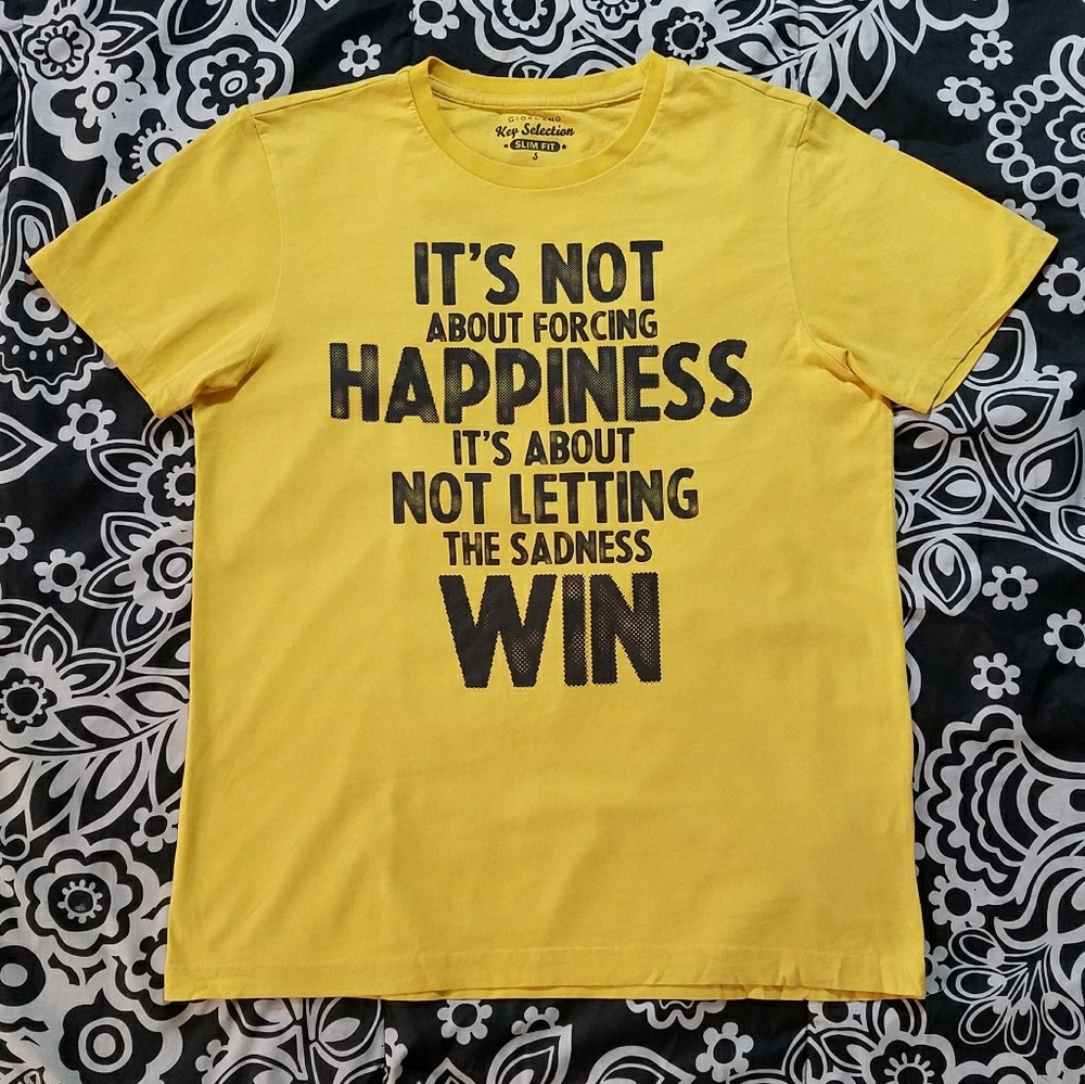 2 Shirts - Giordano and Splash Graphic Tees