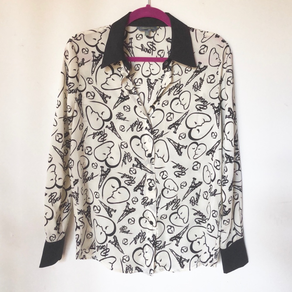Long sleeve blouse with Paris print. Tres chic!