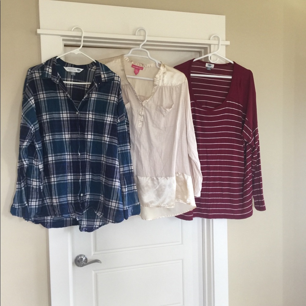 Lot of 3 tops