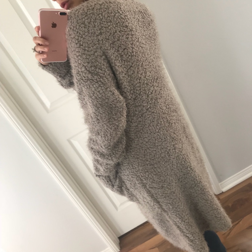 NOT AVAILABLEEE - Picture 2 of 8