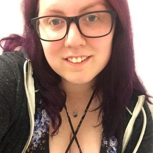 Meet your Posher, Abbie