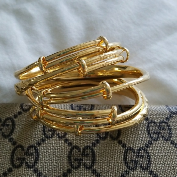 5 BEAUTIFUL GOLD IN COLOR BANGLES - Picture 3 of 5