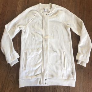 Fabletics off white Zip Up sweater with pockets