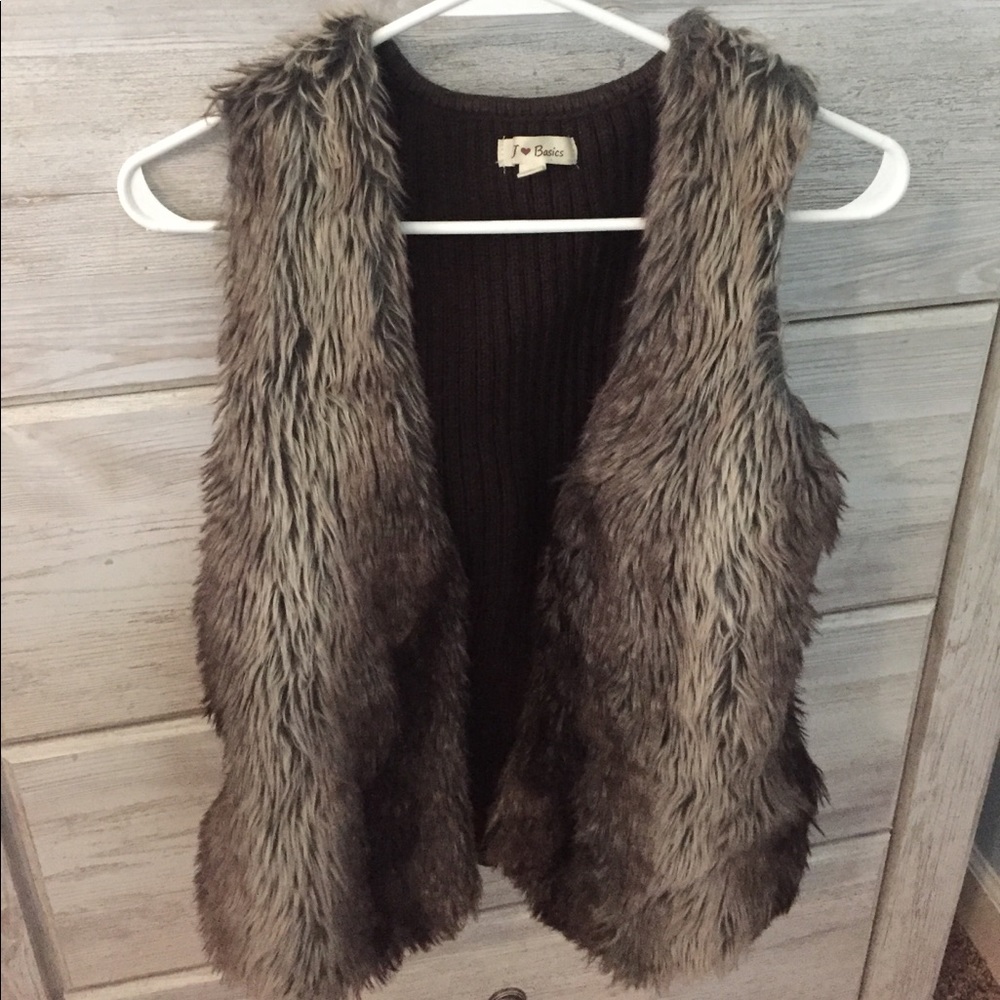 Faux fur vest