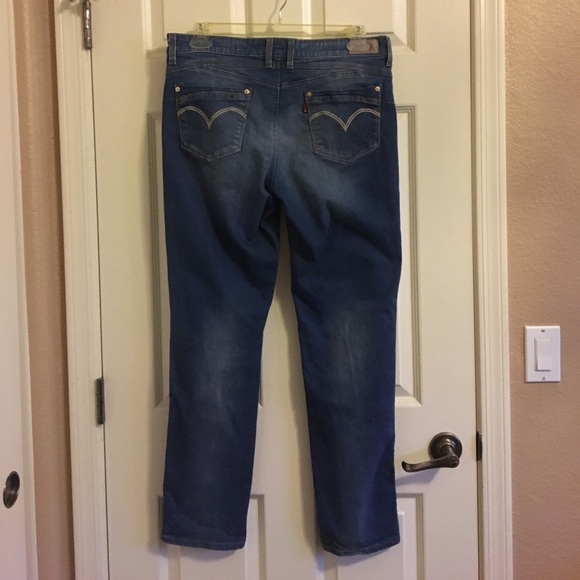 Jeans - Picture 2 of 2