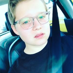 Meet your Posher, Hayden