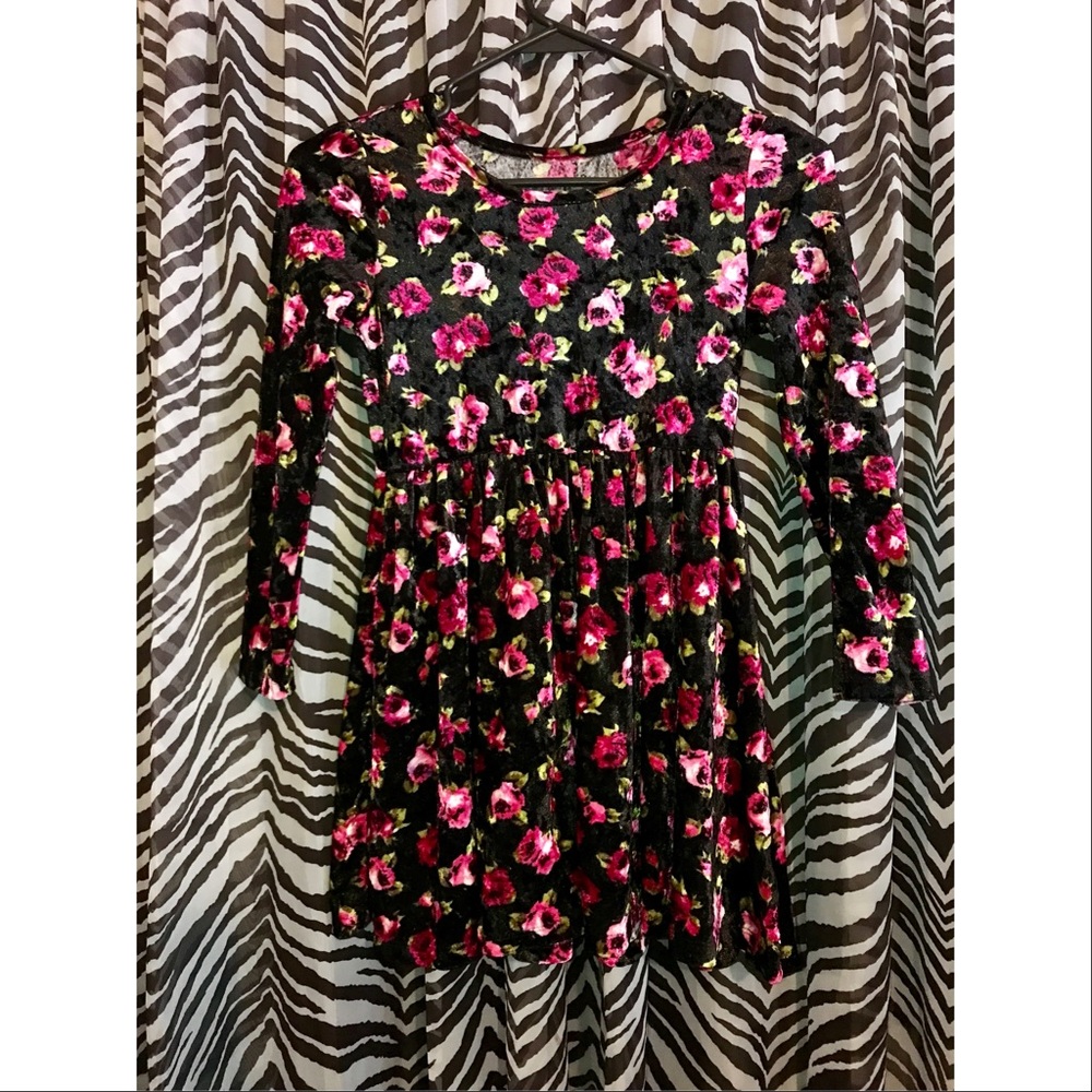 Floral velvet dress