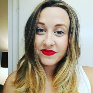 Meet your Posher, Caitlin