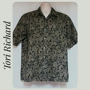 Tori Richard Shirts - Vintage Tori Richard Hawaiian Shirt Black Tan Tori Richard Shirts - Vintage Tori Richard Hawaiian Shirt Black Tan