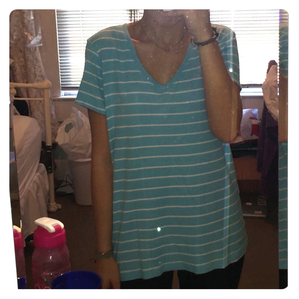 TURQUOISE BLUE AND WHITE STRIPED SOFT V NECK TEE