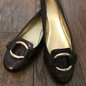 Nine West Brown Croc Flats Size 8M