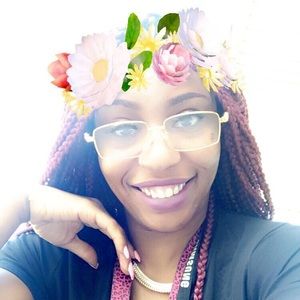 Meet your Posher, Lavesha