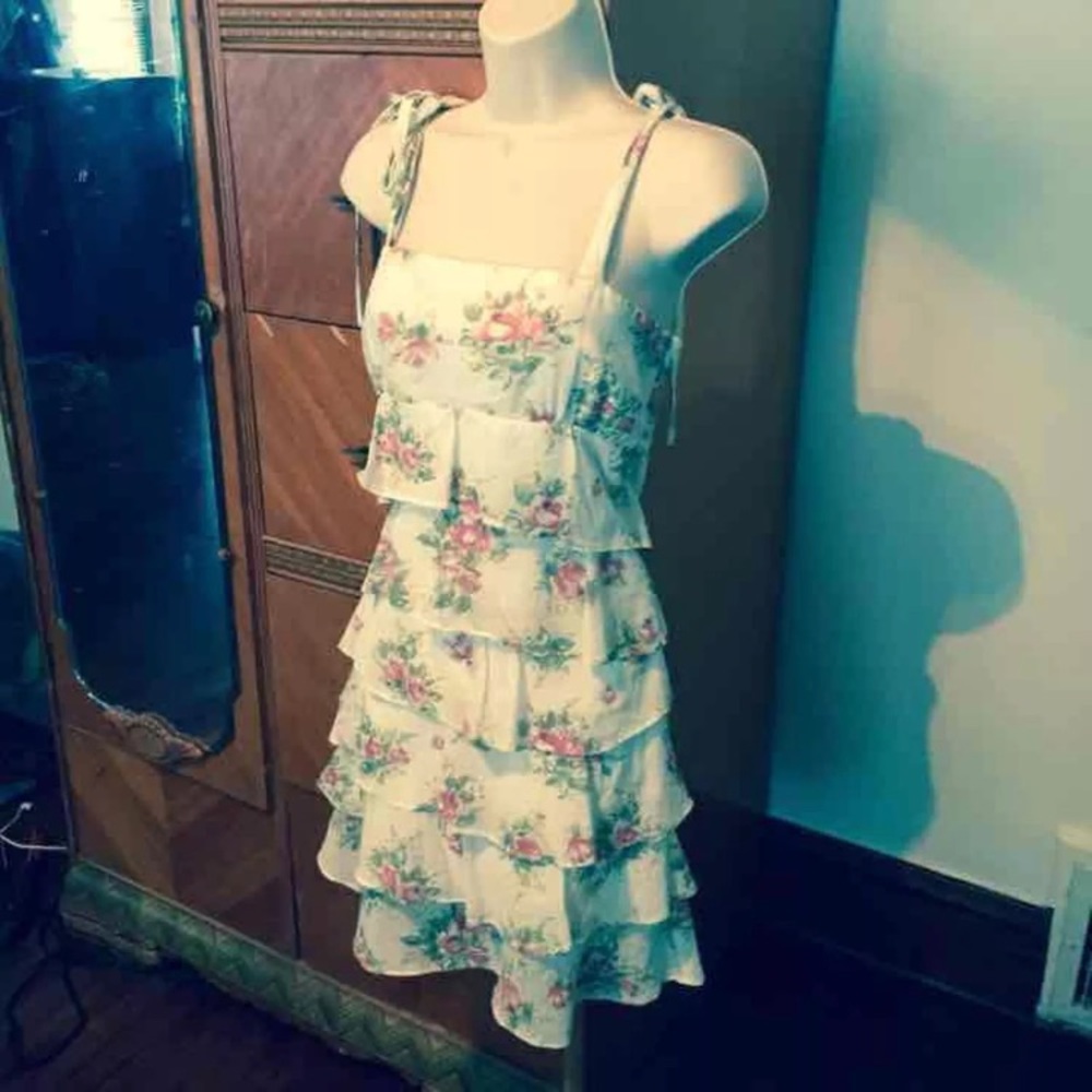 Guess floral sundress dress XS/S ruffle