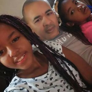 Meet your Posher, Leocadio