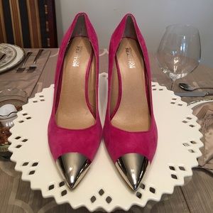 Kenneth Cole pumps with silver toe