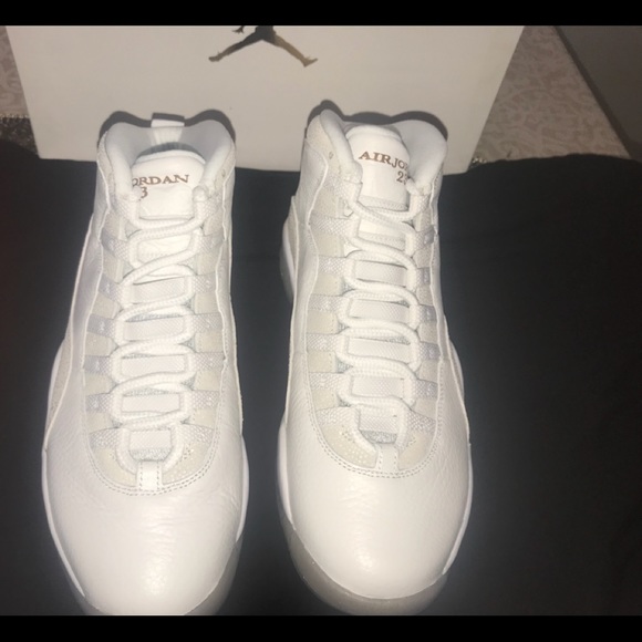Air Jordan 10 Retro OVO 81995 100 main image 7