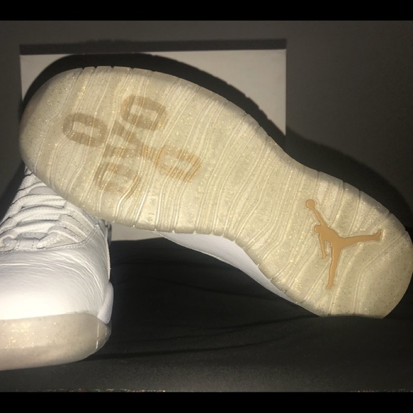Air Jordan 10 Retro OVO 81995 100