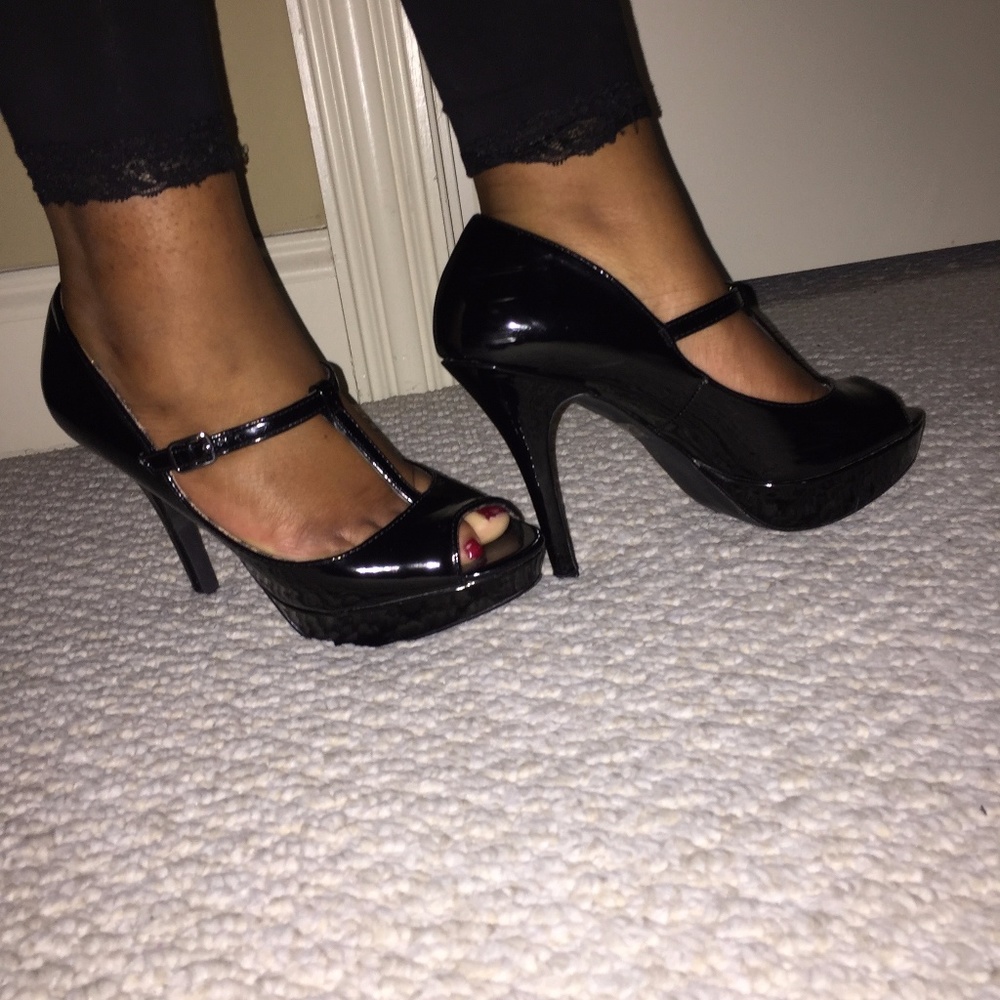 fergalicious  black  Mary Jane Heels
