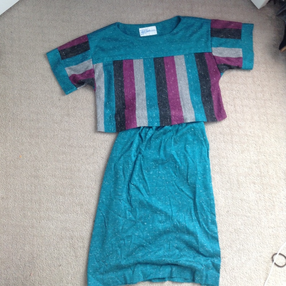 Two piece vintage crop top/skirt