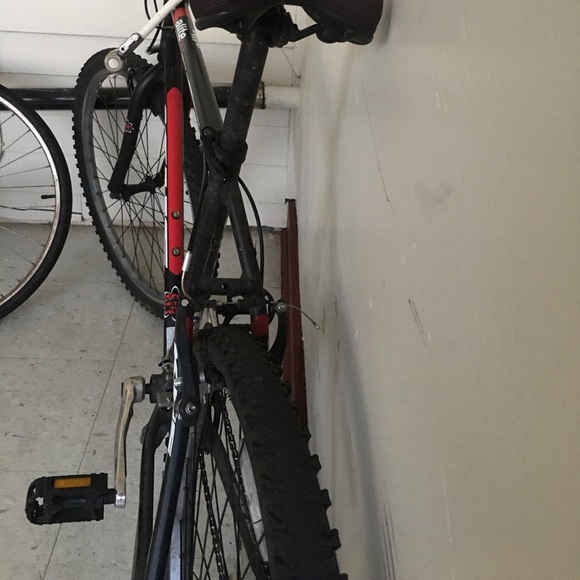 Bike - Picture 4 of 4