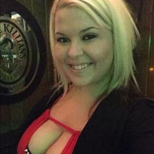 Meet your Posher, Karissa