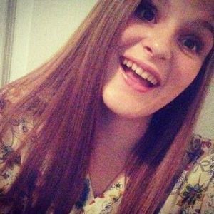 Meet your Posher, Corinne