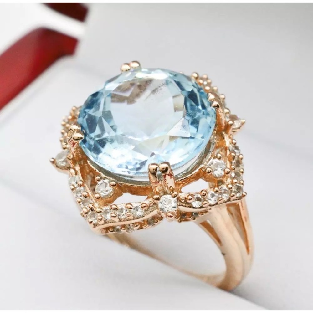 EXQUISITE SWISS BLUE TOPAZ➕WHITE SAPPHIRE RING