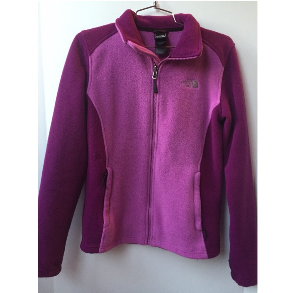 ⭐️2x host pick⭐️ Fleece North Face jacket - Picture 3 of 6
