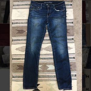 American Eagle Skinny Jean - Size 8 Regular