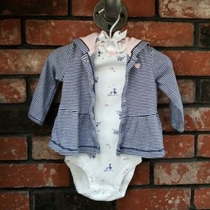 2 piece carter set. 6 month